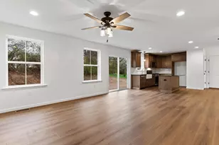 25 Essex Dr, Carlisle, PA 17015 - Photo 7
