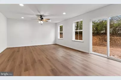 25 Essex Drive, Carlisle, PA 17015 - Photo 7