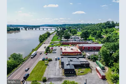 902 N Front Street, Wormleysburg, PA 17043 - Photo 17