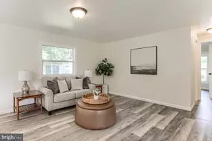 37 Creekside Ln, Carlisle, PA 17015 - Photo 9