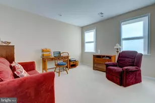 228 Loyal Dr, Mechanicsburg, PA 17050 - Photo 5