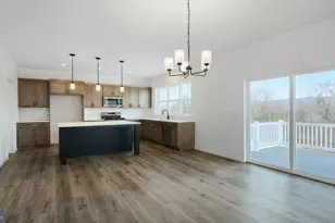 111 Blue Mountain Blvd, Carlisle, PA 17013 - Photo 11