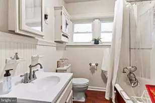 18 E Keller St, Mechanicsburg, PA 17055 - Photo 29