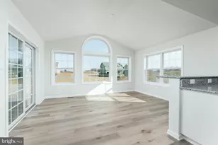 803 Greenwich Ln, Shippensburg, PA 17257 - Photo 13