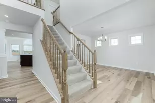 803 Greenwich Ln, Shippensburg, PA 17257 - Photo 5