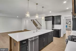 309 Deerfield Ln, Carlisle, PA 17015 - Photo 3