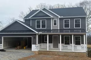 591 Belle Vista Dr, Enola, PA 17025 - Photo 1