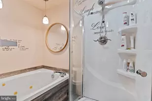 7 Burgners Mill Rd, Carlisle, PA 17015 - Photo 17