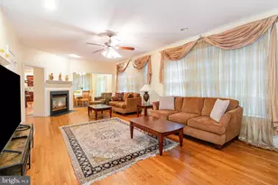 1614 Fox Hollow Rd, Mechanicsburg, PA 17055 - Photo 9