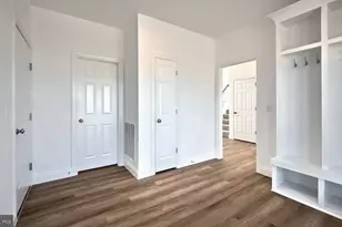 610 Estate Dr, Mechanicsburg, PA 17055 - Photo 7