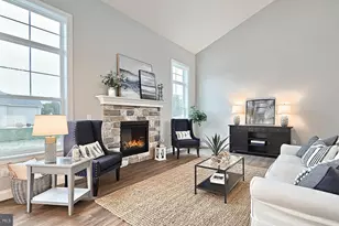 116 Blue Mountain Blvd, Carlisle, PA 17013 - Photo 3