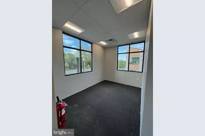 3860 Market St, Camp Hill, PA 17011 - Photo 7