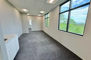 3860 Market St, Camp Hill, PA 17011 - Photo 5