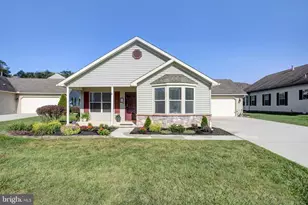 81 Lantern Ln, Shippensburg, PA 17257 - Photo 1