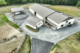 211 W Middlesex Dr, Carlisle, PA 17013 - Photo 7