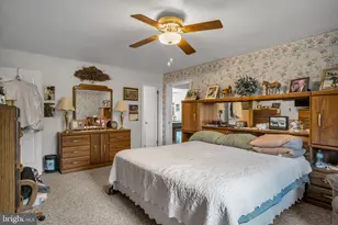 211 W Middlesex Dr, Carlisle, PA 17013 - Photo 31