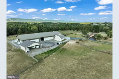 211 W Middlesex Drive, Carlisle, PA 17013 - Photo 11