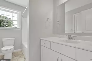 8 Lantern Ct, Carlisle, PA 17013 - Photo 17