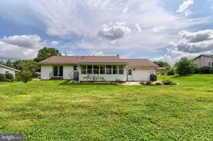 560 Boxwood Ln, Carlisle, PA 17015 - Photo 39