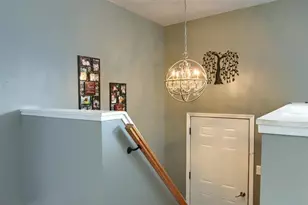 560 Boxwood Ln, Carlisle, PA 17015 - Photo 5