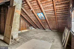 27 S Spring Garden St, Carlisle, PA 17013 - Photo 17