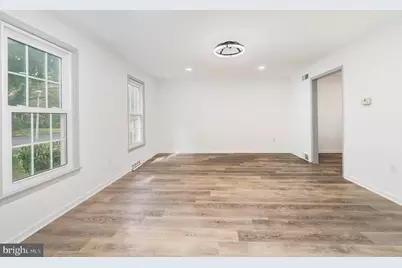 5221 Meadowbrook Drive, Mechanicsburg, PA 17050 - Photo 11