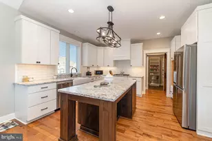 1011 Stonehill Ln, Carlisle, PA 17015 - Photo 17