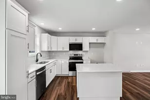 10 Cheltenham Ln, Carlisle, PA 17013 - Photo 3