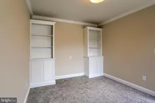 144 Cricket Ln, Camp Hill, PA 17011 - Photo 5