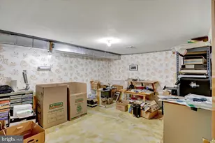 201 Westview Dr, Mechanicsburg, PA 17055 - Photo 33