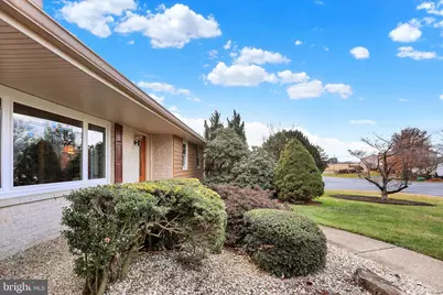 201 Westview Drive, Mechanicsburg, PA 17055 - Photo 3