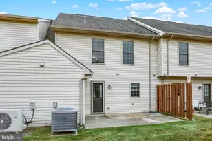 132 Melbourne Ln, Mechanicsburg, PA 17055 - Photo 23