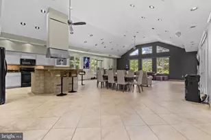 253 Brindle Rd, Mechanicsburg, PA 17055 - Photo 3