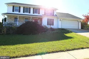 4101 Club House Dr, Mechanicsburg, PA 17050 - Photo 3