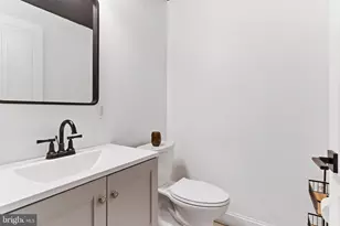 36 W Pomfret St, Carlisle, PA 17013 - Photo 5