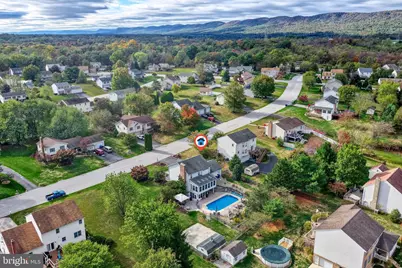 129 Fieldstone Drive, Carlisle, PA 17015 - Photo 3