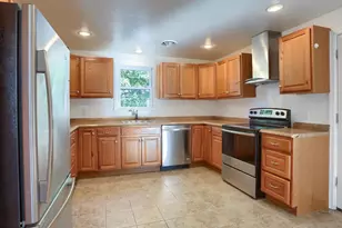 30 E Pine St, Enola, PA 17025 - Photo 9