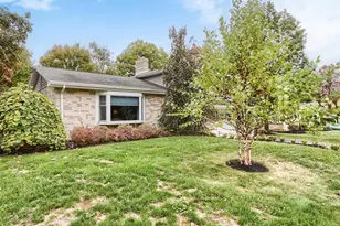 24 Circle Dr, Mechanicsburg, PA 17055 - Photo 3