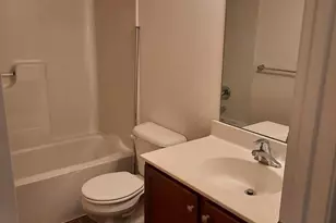 704 Admiral's Quay Dr, Mechanicsburg, PA 17050 - Photo 11