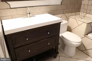 815 Appletree Ln, Mechanicsburg, PA 17050 - Photo 15