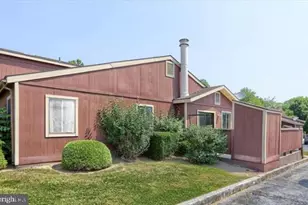 221 Lee Ct, Enola, PA 17025 - Photo 3