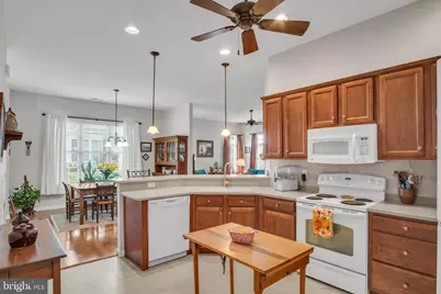 110 Bluebell Drive, Mechanicsburg, PA 17050 - Photo 9