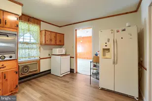 950 W Trindle Rd, Mechanicsburg, PA 17055 - Photo 11