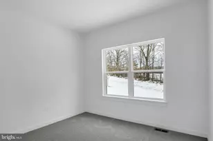 18 Old Moss Ln, Carlisle, PA 17013 - Photo 13