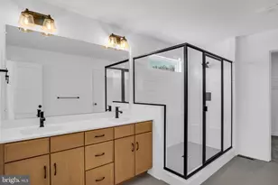 18 Old Moss Ln, Carlisle, PA 17013 - Photo 9