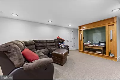 517 W Main Street, Mechanicsburg, PA 17055 - Photo 31