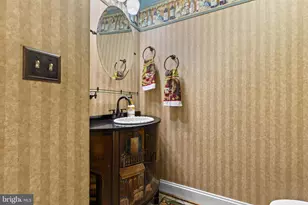 517 W Main St, Mechanicsburg, PA 17055 - Photo 19