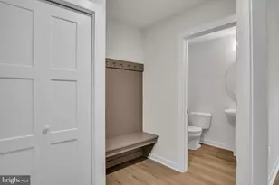 2141 S Autumn Chase Dr, Mechanicsburg, PA 17055 - Photo 7