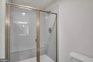 2141 S Autumn Chase Dr, Mechanicsburg, PA 17055 - Photo 11