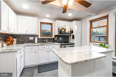 923 N College Street, Carlisle, PA 17013 - Photo 9